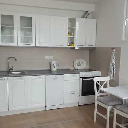 From Appartement